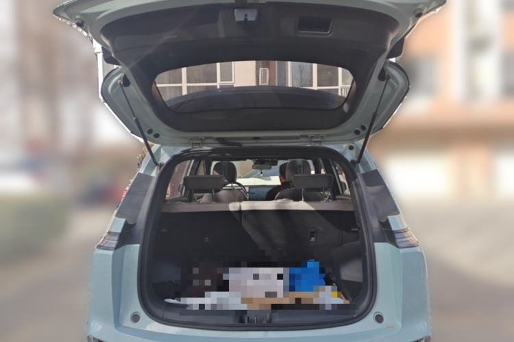 Used AION Y 2023 Plus 510 Smart Edition Trunk