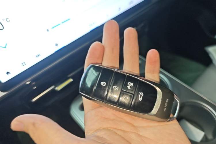 Used AION Y 2023 Plus 510 Smart Edition Vehicle Key