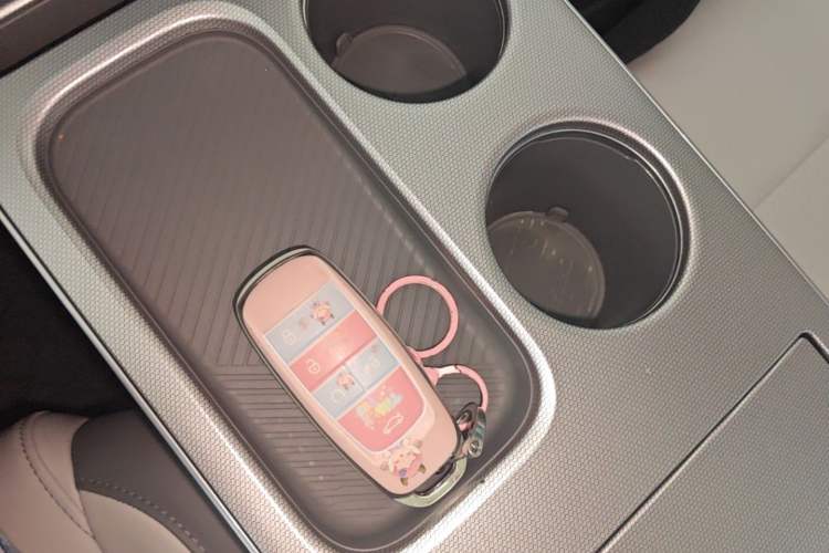 Used AION Y 2023 Plus 610 Smart Edition Ternary Lithium Vehicle Key