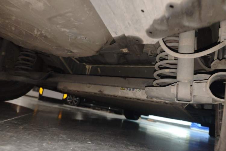 Used AION Y 2023 Younger Chassis Rear Right