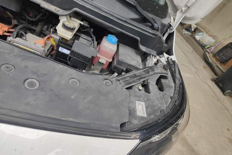 Used AION Y 2023 Plus 510 Enjoy Edition Engine Bay Left