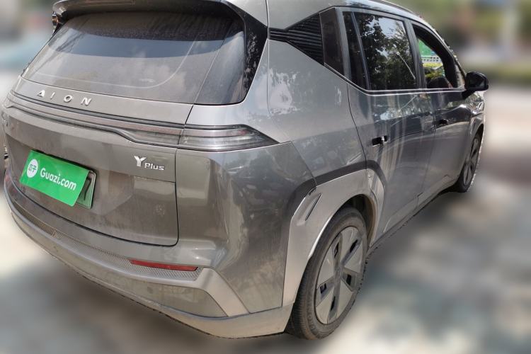 Used AION Y 2023 Plus 610 Enjoy Edition Rear Right 45 Deg