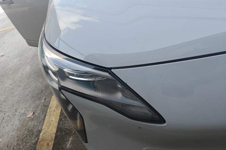 Used AION Y 2023 Plus 510 Smart Edition Right Front Headlight