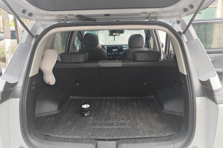 Used AION Y 2023 Plus 510 Smart Edition Trunk