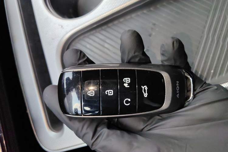Used AION Y 2023 Younger Vehicle Key
