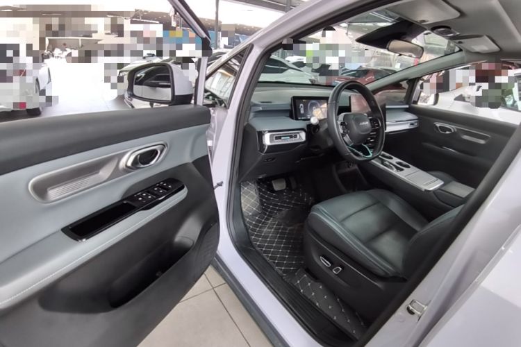 Used AION Y 2023 Younger Star Edition Driver Seat
