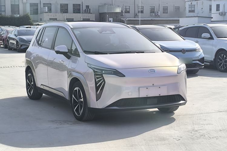 Used AION Y 2023 Plus 510 Smart Edition Exterior 2