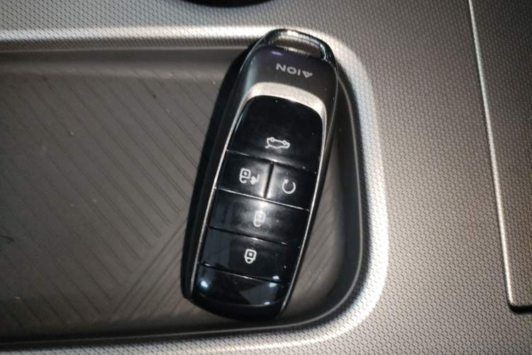 Used AION Y 2023 Younger Interior 1
