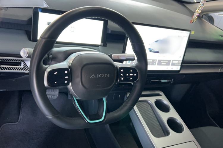 Used AION Y 2023 Plus 510 Enjoy Edition Interior 3