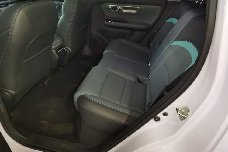 Used AION Y 2023 Younger Star Edition Interior 4