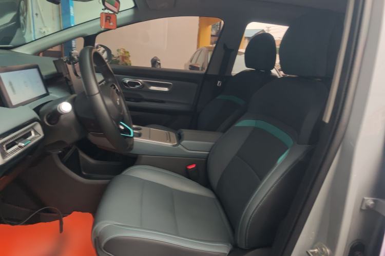 Used AION Y 2023 Plus 510 Smart Edition Left Front Seat