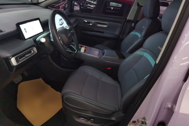 Used AION Y 2023 Younger Star Edition Left Front Seat