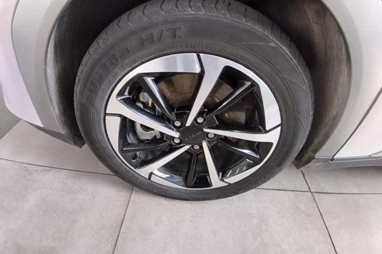 Used AION Y 2023 Younger Star Edition Left Front Wheel Hub