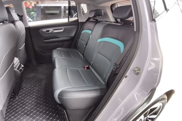 Used AION Y 2023 Younger Star Edition Left Rear Seat