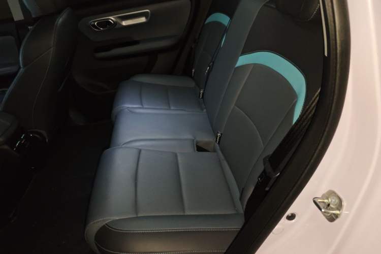 Used AION Y 2023 Younger Star Edition Left Rear Seat
