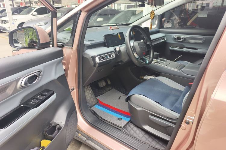Used AION Y 2023 Younger Driver Seat