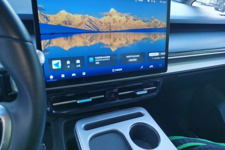 Used AION Y 2023 Younger Audio And AC Panel