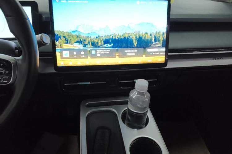 Used AION Y 2023 Younger Audio And AC Panel