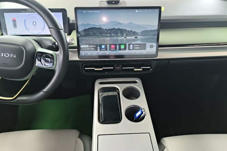Used AION Y 2023 Plus 610 Smart Edition Ternary Lithium Audio And AC Panel