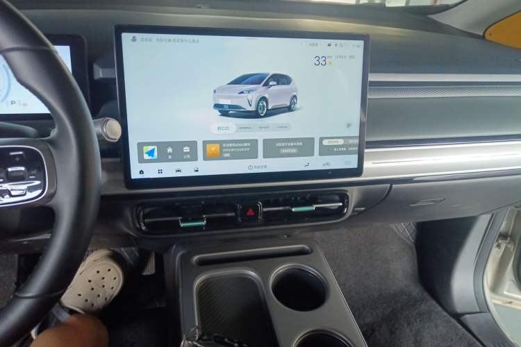 Used AION Y 2023 Plus 510 Smart Edition Audio And AC Panel