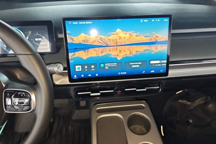 Used AION Y 2023 Plus 510 Enjoy Edition Audio And AC Panel
