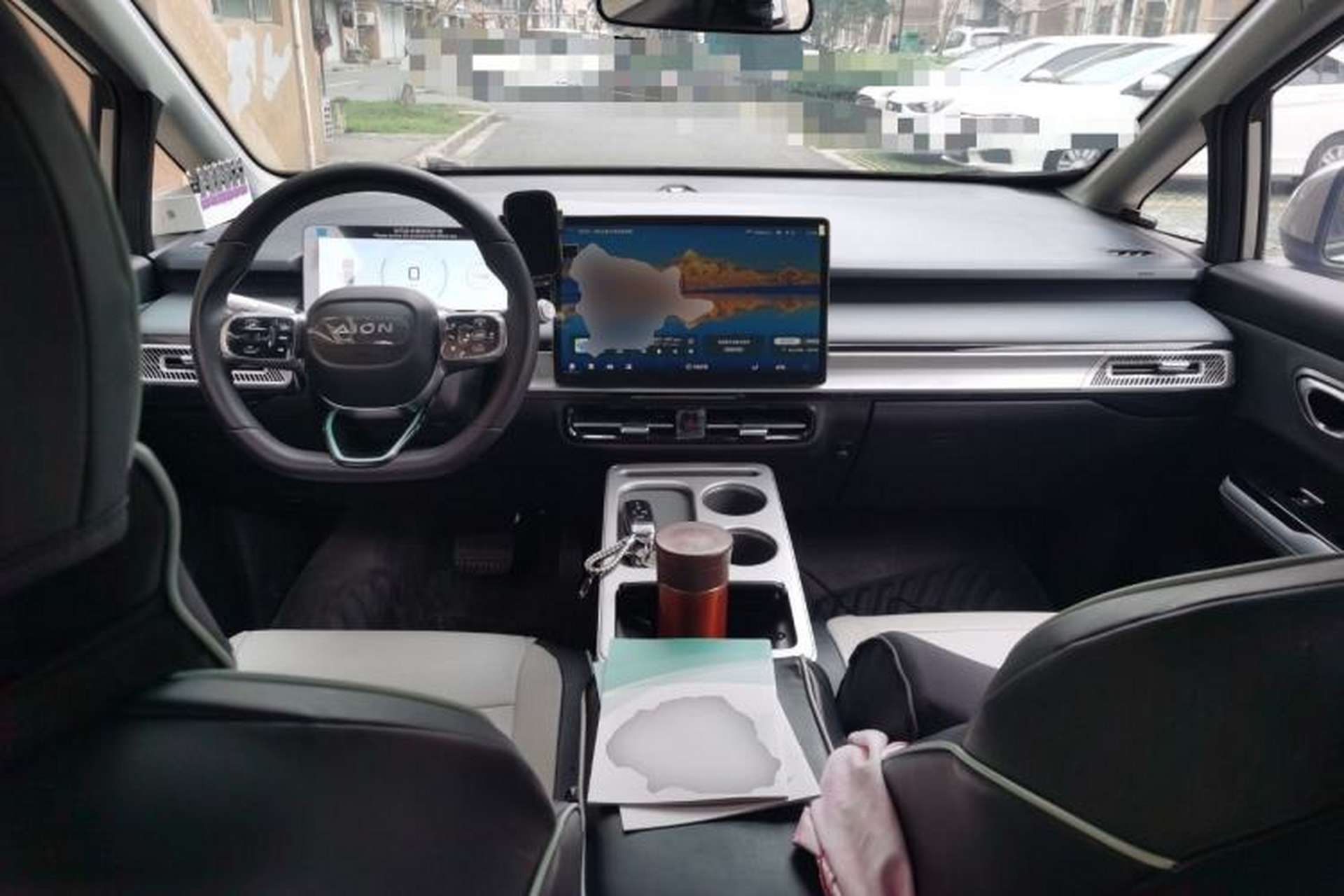 Used AION Y 2023 Plus 610 Enjoy Edition Center Console
