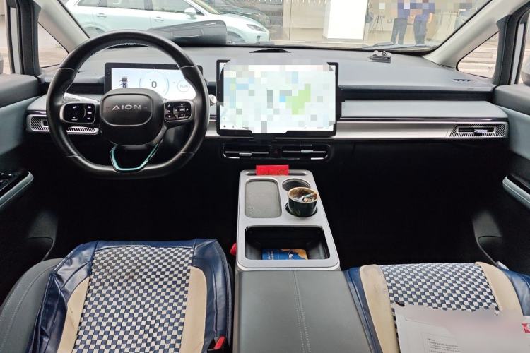 Used AION Y 2023 Plus 510 Enjoy Edition Center Console