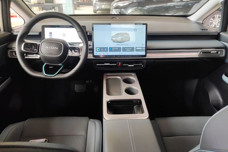 Used AION Y 2023 Plus 610 Smart Edition Ternary Lithium Center Console