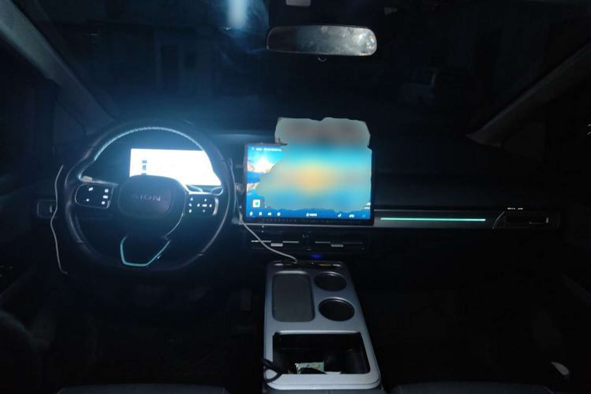 Used AION Y 2023 Plus 510 Smart Edition Center Console