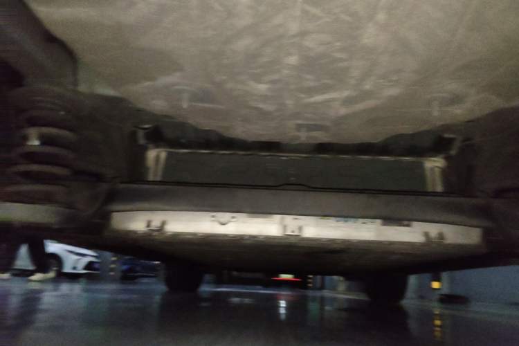 Used AION Y 2023 Plus 510 Executive Edition Chassis Rear