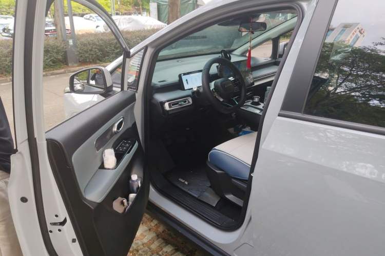 Used AION Y 2023 Plus 510 Enjoy Edition Driver Seat