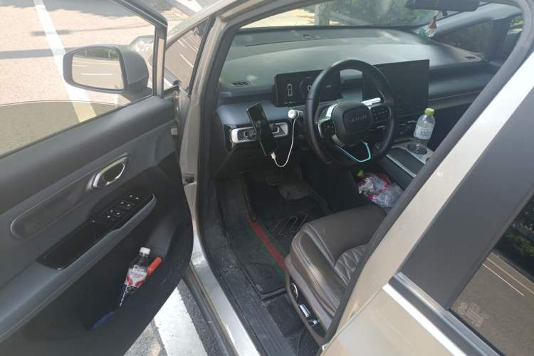 Used AION Y 2023 Plus 510 Enjoy Edition Driver Seat