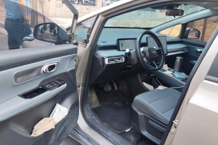 Used AION Y 2023 Plus 510 Enjoy Edition Driver Seat
