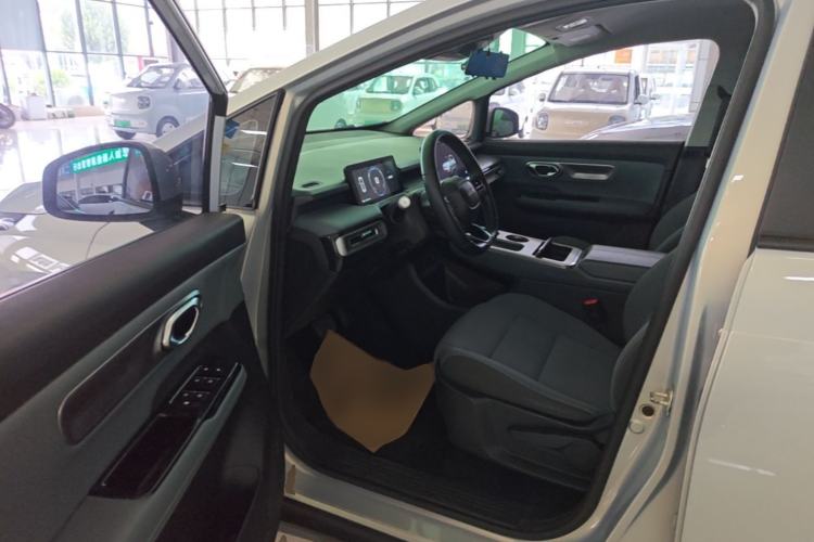 Used AION Y 2023 Younger Driver Seat