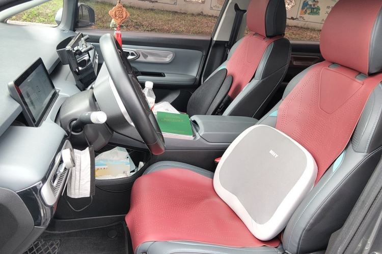 Used AION Y 2023 Plus 510 Smart Edition Driver Seat