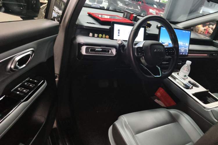 Used AION Y 2023 Plus 510 Smart Edition Driver Seat