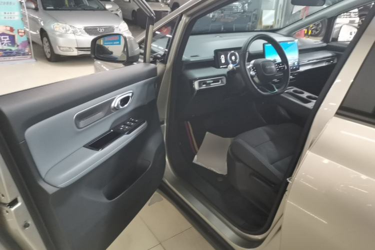 Used AION Y 2023 Plus 510 Enjoy Edition Driver Seat