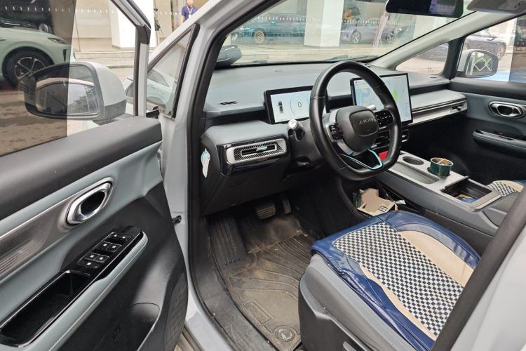 Used AION Y 2023 Plus 510 Enjoy Edition Driver Seat