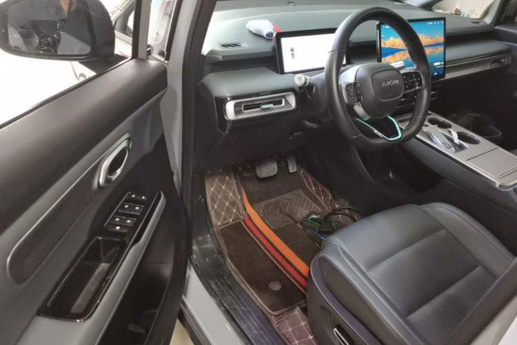 Used AION Y 2023 Plus 510 Smart Edition Driver Seat