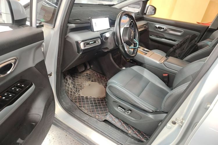 Used AION Y 2023 Younger Star Edition Driver Seat