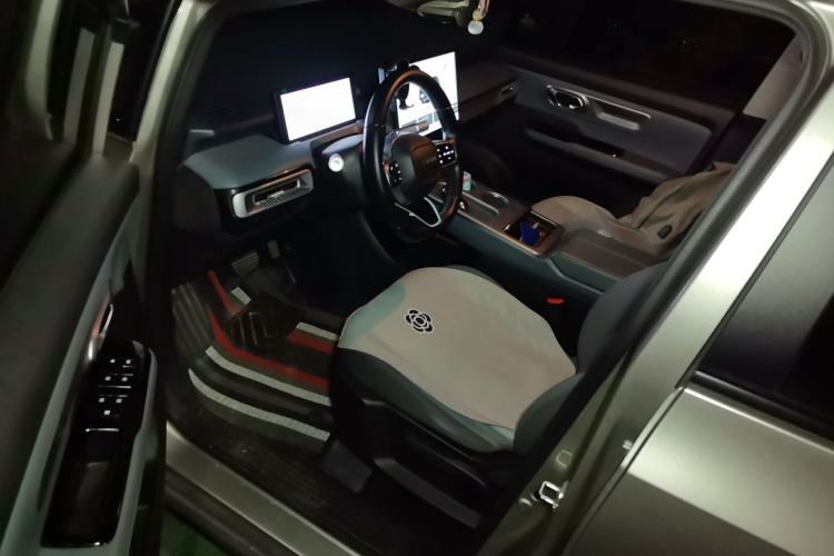 Used AION Y 2023 Younger Driver Seat
