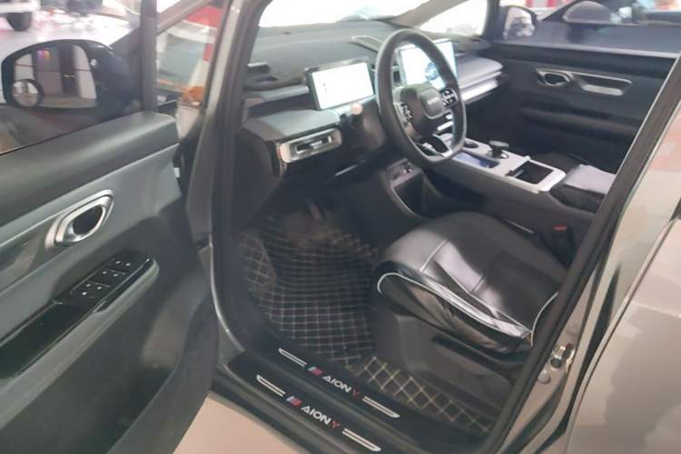 Used AION Y 2023 Plus 510 Enjoy Edition Driver Seat