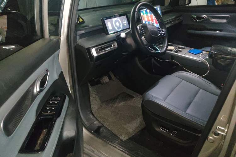 Used AION Y 2023 Younger Star Edition Driver Seat