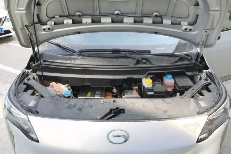 Used AION Y 2023 Younger Engine Bay