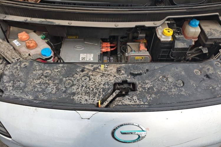 Used AION Y 2023 Younger Engine Bay
