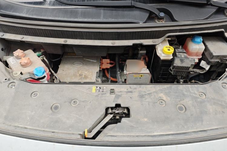 Used AION Y 2023 Plus 510 Enjoy Edition Engine Bay