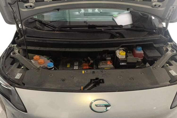 Used AION Y 2023 Younger Engine Bay