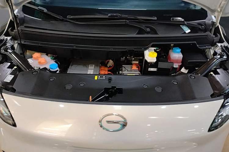 Used AION Y 2023 Younger Star Edition Engine Bay