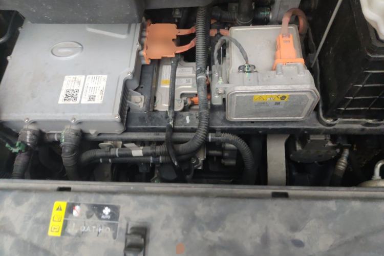 Used AION Y 2023 Younger Engine Bay