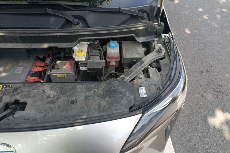 Used AION Y 2023 Plus 510 Enjoy Edition Engine Bay Left